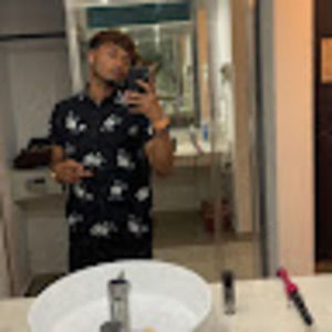 Meet your Posher, Josue